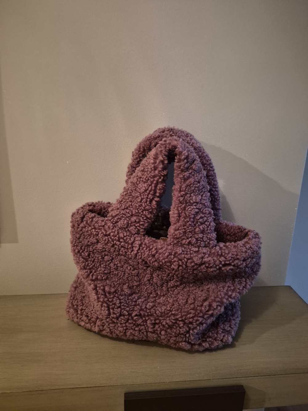 Laundry By Shelli Segal Plush Tote in Mauve